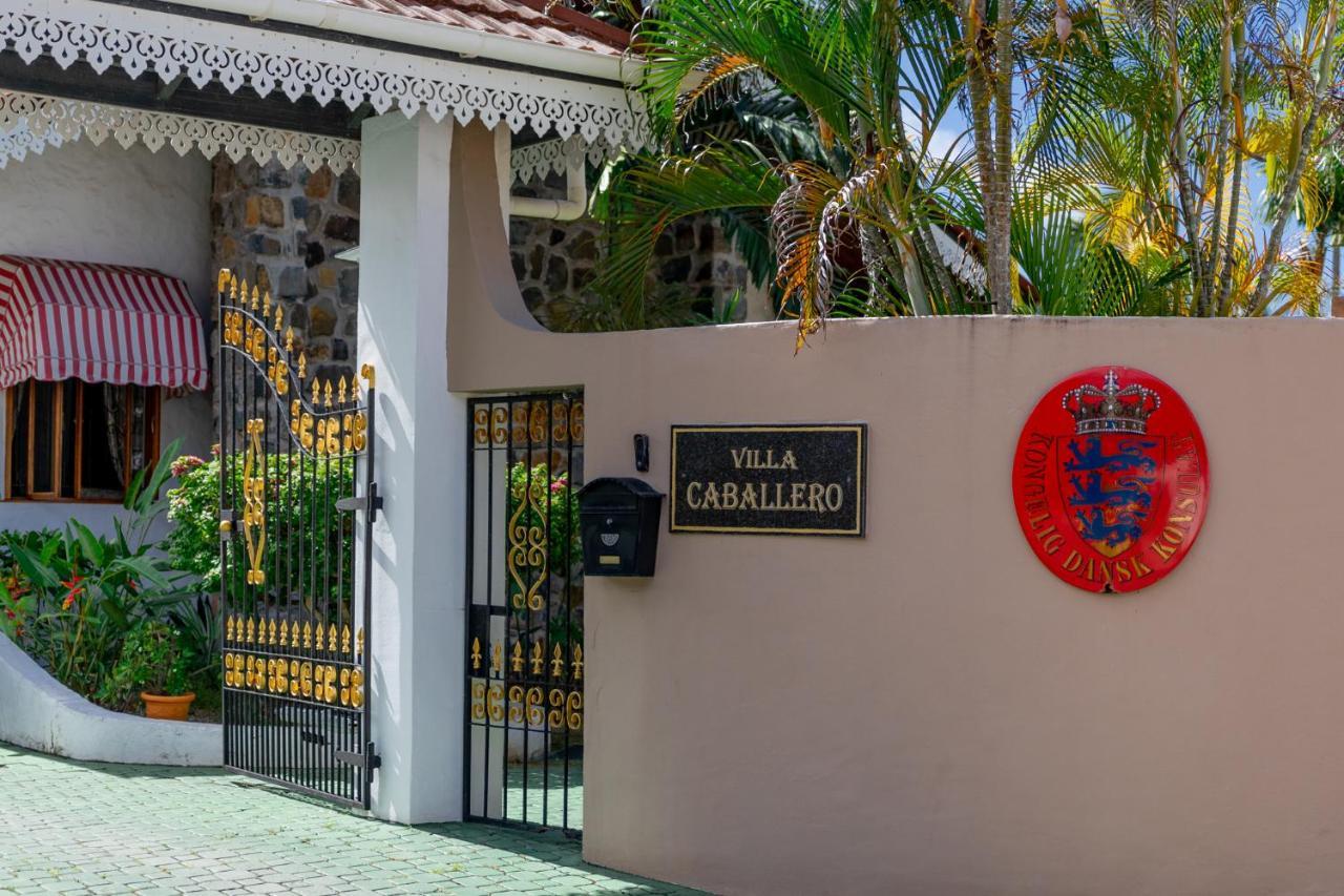 Villa Caballero Au Cap Buitenkant foto